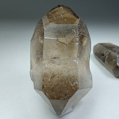 Maestro Biterminado De Cuarzo Ahumado de 4.1 cm