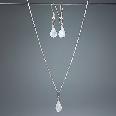 Mini Conjunto De Piedra Luna Blanca Con Destello Azul de 7 mm