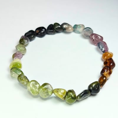 Pulsera Cromática De Turmalina Verde Y Turmalina Multicolor en Porotos de 6 mm