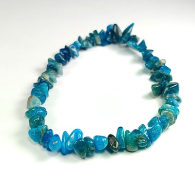 Pulsera De Apatita Azul Irregular de 4 mm1