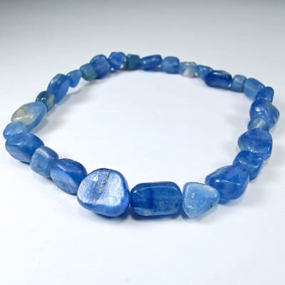 Pulsera De Cianita Azul en Porotos de 6 mm