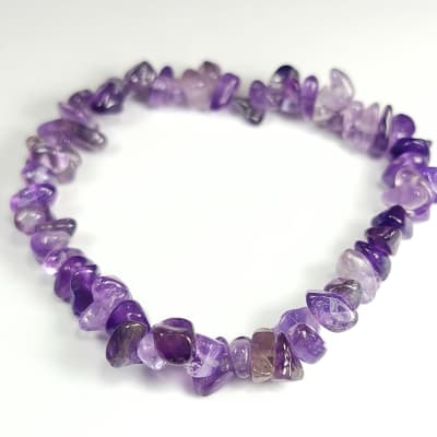 Pulsera De Cuarzo Amatista Ultravioleta Irregular de 6 mm1