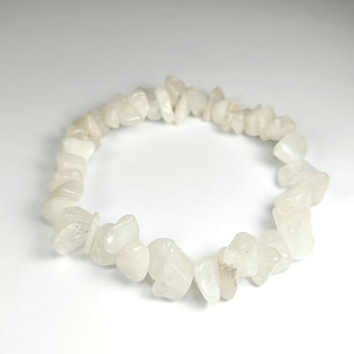 Pulsera De Cuarzo Blanco Irregular de 10 mm1
