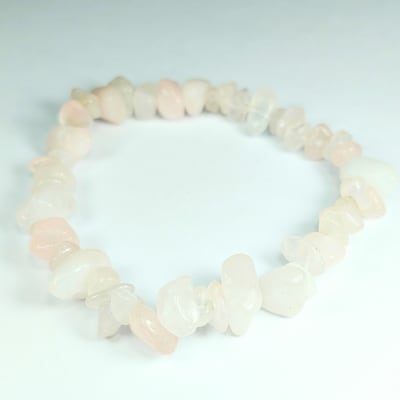 Pulsera De Cuarzo Rosa Claro Irregular de 6 mm