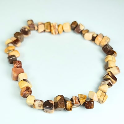 Pulsera De Jaspe Madera Irregular de 6 mm1