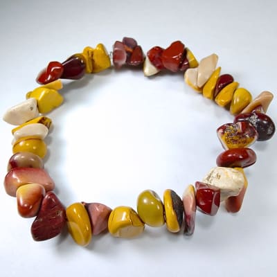 Pulsera De Jaspe Mookaíta Multicolor Irregular de 10 mm1