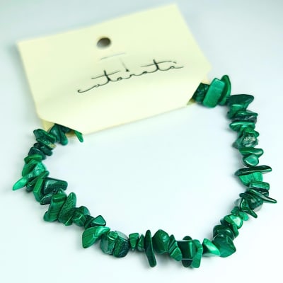 Pulsera De Malaquita Irregular de 6 mm1