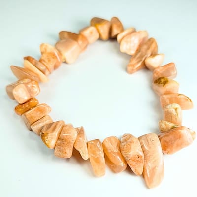 Pulsera De Piedra Luna De Seda Rosa Irregular de 15 mm1