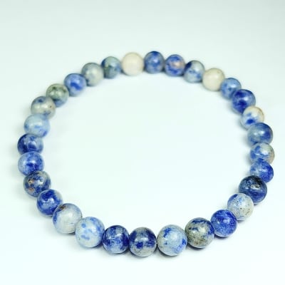 Pulsera De Sodalita Blanca en Perlas de 6 mm
