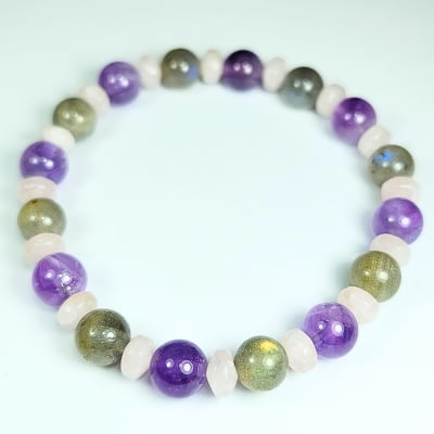 Pulsera Intercalada De Labradorita Gris, Cuarzo Amatista Y Cuarzo Rosa en Perlas de 8 mm1