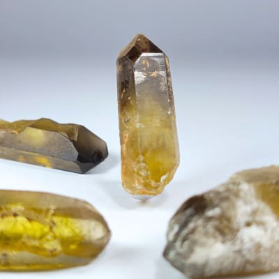 Punta De Cuarzo Citrino Ahumado de 6 X 3 cm1