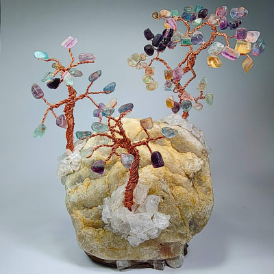 Árbol Armonizador De Fluorita Multicolor Y Cuarzo Blanco 