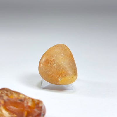 Trozo De Calcedonia Amarilla de 3 cm1