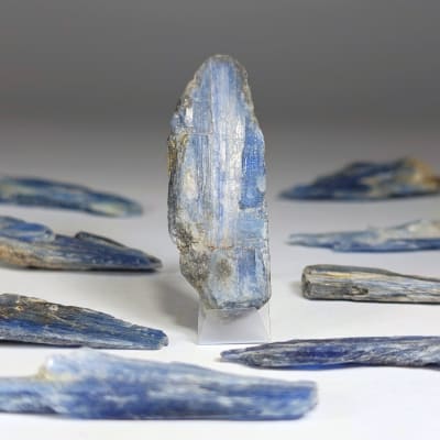 Trozo De Cianita Azul de 5 cm