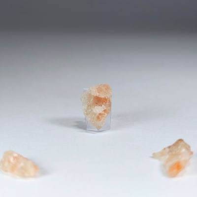 Trozo De Piedra Sol de 1 cm1