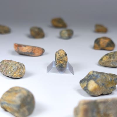 Trozo Semipulido De Quiastolita de 2 cm