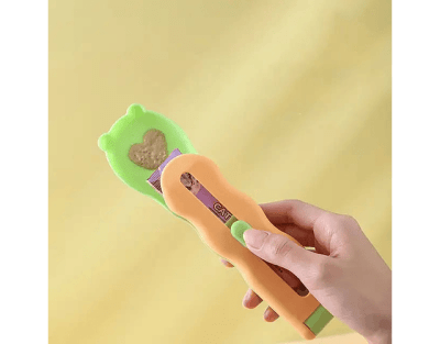 CUCHARA DE ALIMENTACIÓN PARA CHURUS EN GATOS Y PERROS