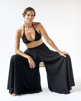 PANTALON CAMPANA BLACK1