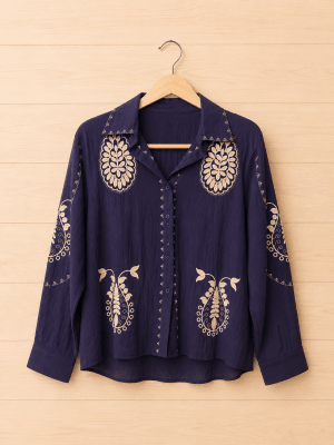 Blusa azul bordada1