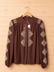 Blusa café chocolate bordados