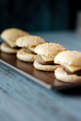 Tapadito Cheeseburger