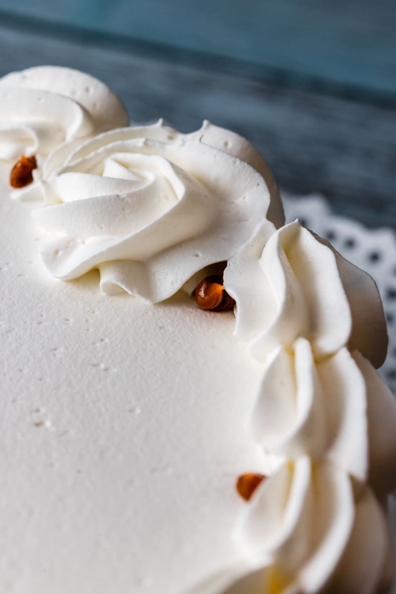 Torta Bizcochuelo Manjar Cubierta Crema3