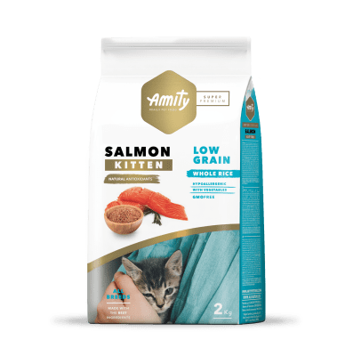 AMITY SALMON KITTEN 2kg1
