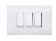 INTERRUPTOR TRIPLE ARMADO 9/32 GENESIS 16A 250V - BLANCO