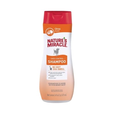 NATURES MIRACLE NM SHED CONTROL SHAMPOO. CITRUS SCENT.