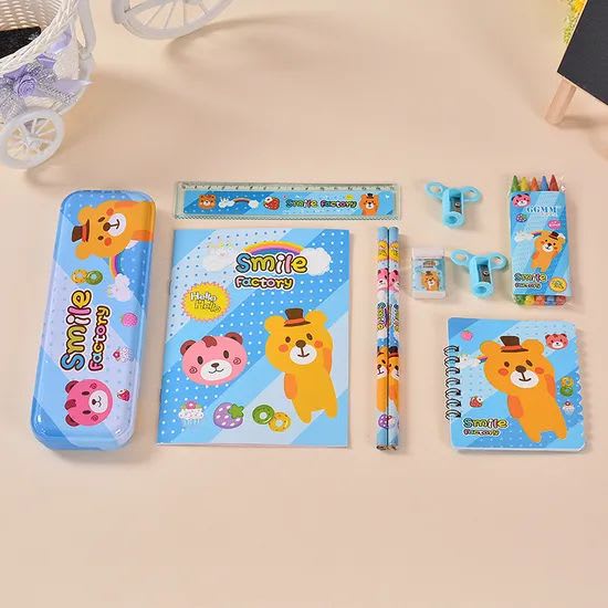 SET DE PAPELERIA SMILE FACTORY JP2311174