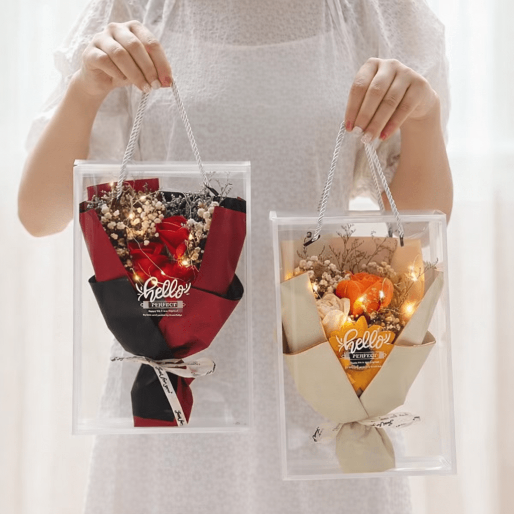 RAMO DE ROSAS HELLO 0