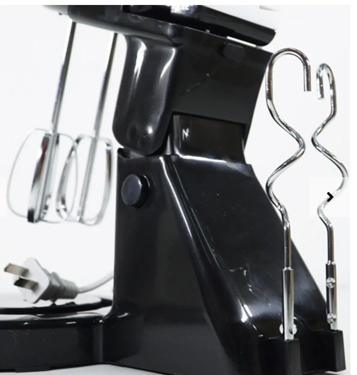 BATIDORA PEDESTAL 7 VELOCIDADES3