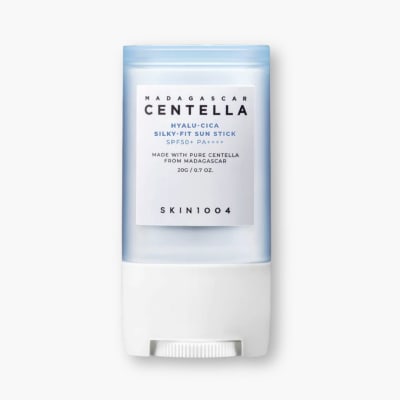 SKIN1004 Madagascar Centella Hyalu - Cica Silky Fit Sun Stick 20g - Protector Solar Barra6
