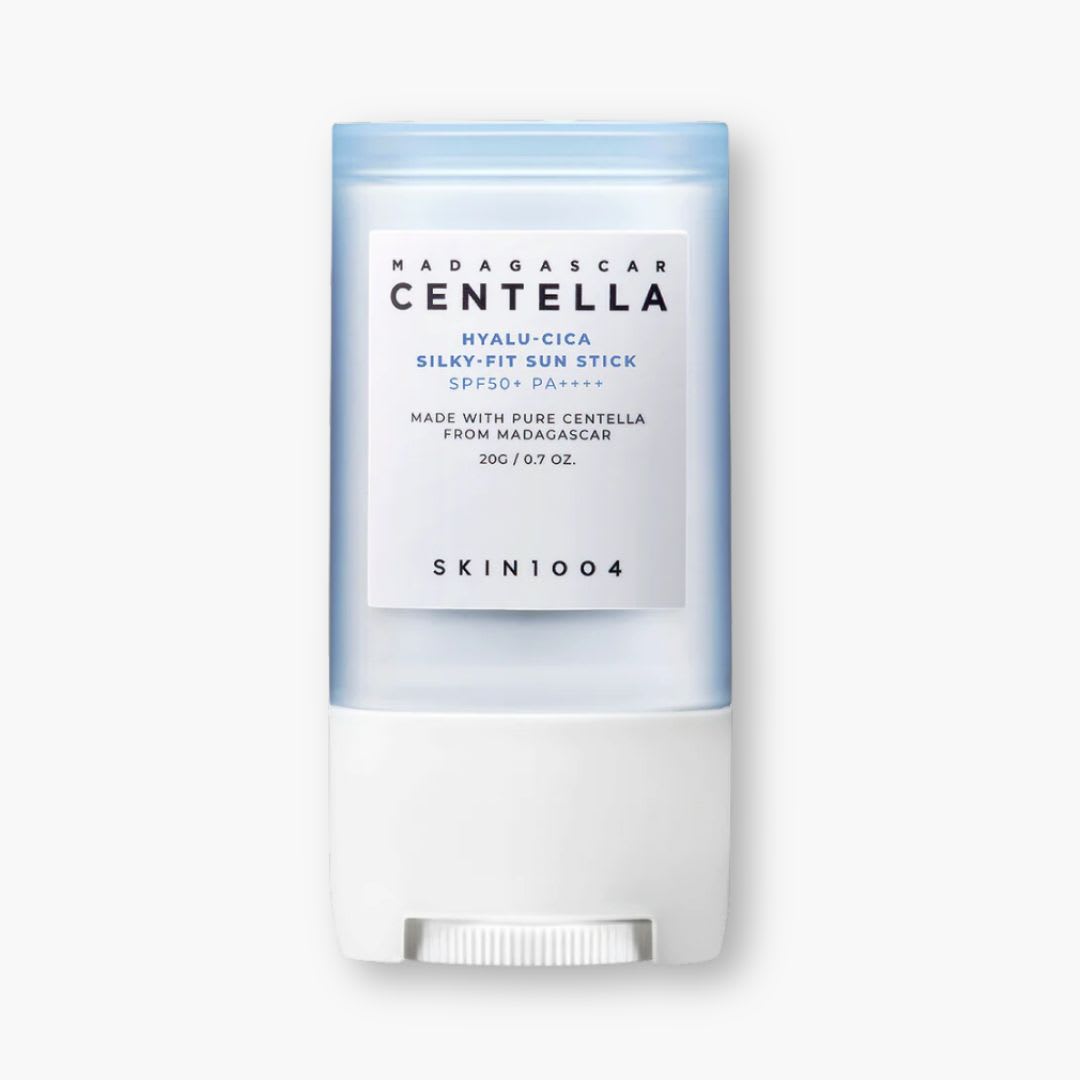 SKIN1004 Madagascar Centella Hyalu - Cica Silky Fit Sun Stick 20g - Protector Solar Barra 5