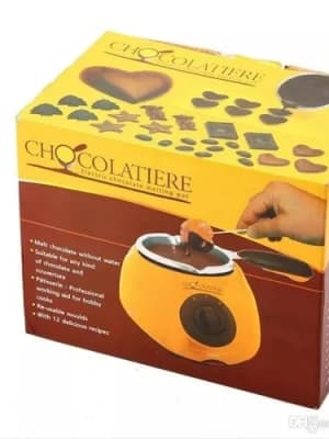CHOCOLATERA CON ACCESORIOS