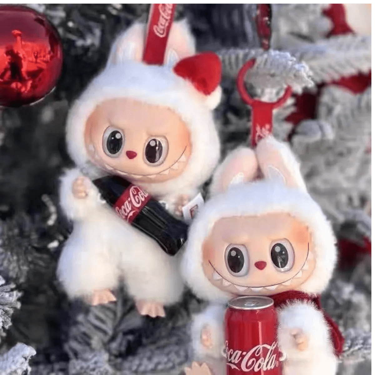 LLAVERO LABUBU COCACOLA4