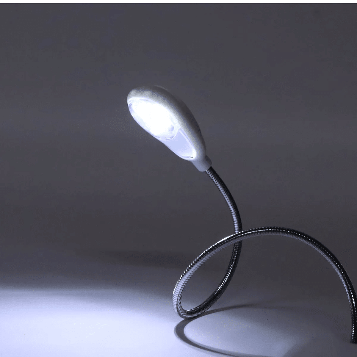 LAMPARA LED USB PARA COMPUTADOR6