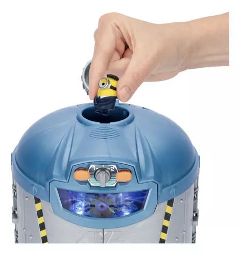 TRANSFORME MEGA MINION2