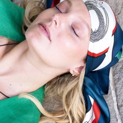 PAÑUELO 100% SEDA NATURAL APEROS DRDEN