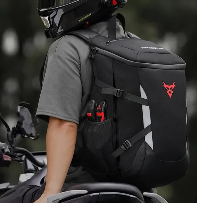 Motocentric: Mochilas y Bolsos para Moto