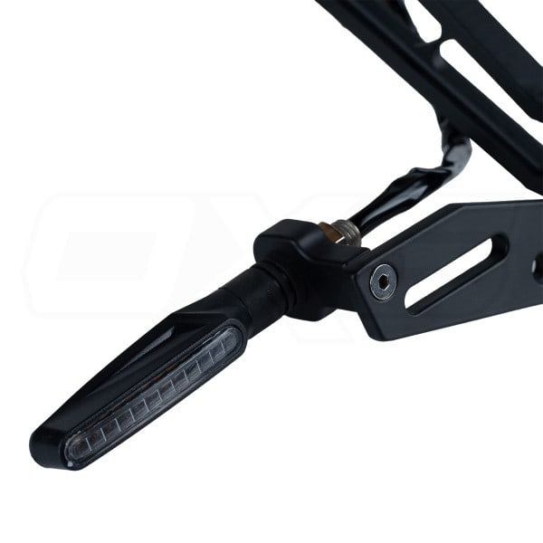 placa base porta patente para moto cola metal deportivo con soporte de intermitentes3
