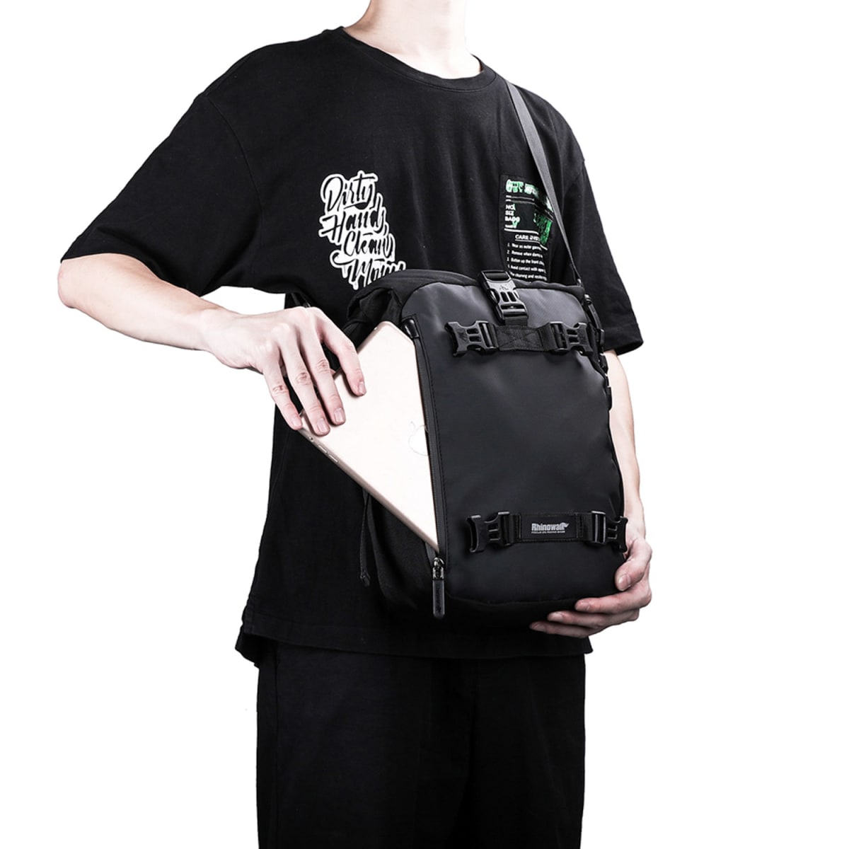 Bolso impermeable para moto rhinowalk mt21610 10 litros multi uso8