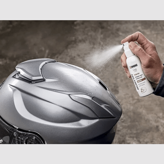 Limpiador exterior de caso moto Ipone helmet out 100ml2