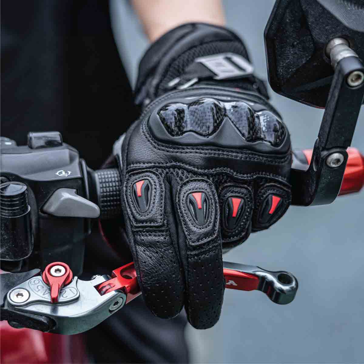 GUANTES PARA MOTO ONES AGAIN MG16 CUERO CON PROTECCIONES CARBONO4