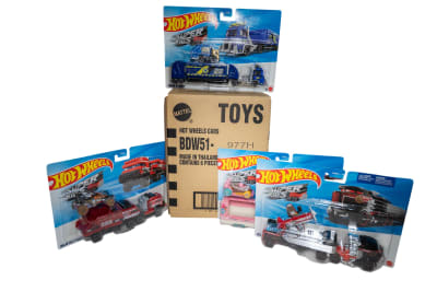 HOT WHEELS TRANSPORTADOR AUTOS DE LUJO SURT2