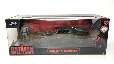 2.75+1:24 | Batmobile | 2022 Batmobile W/Batman Figure1