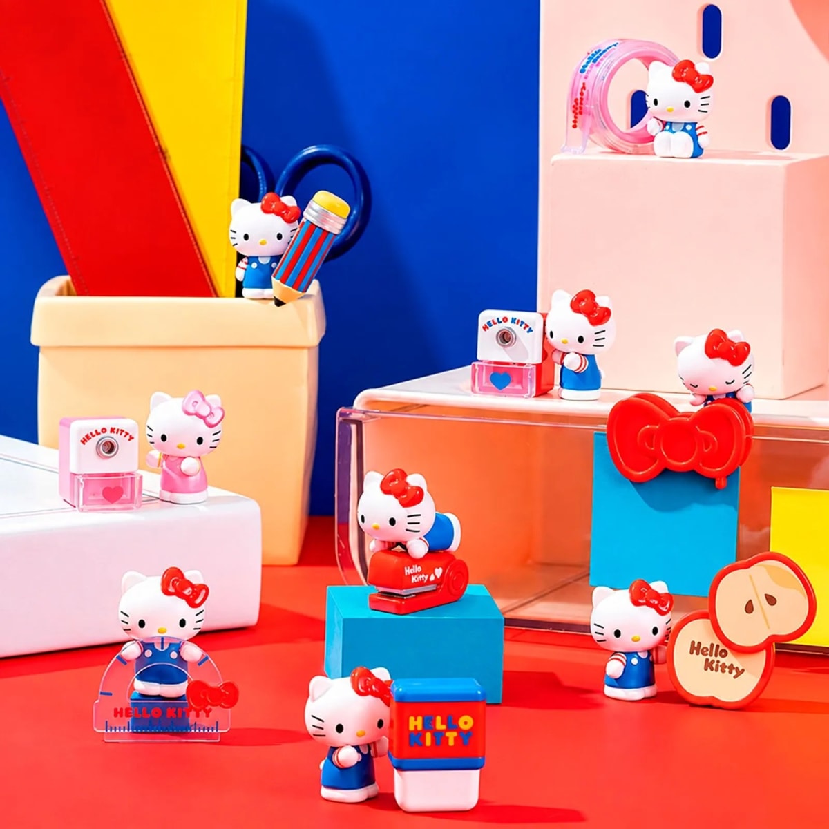 SANRIO HELLO KITTY SERIES LIBRERÍA BLIND BOX4