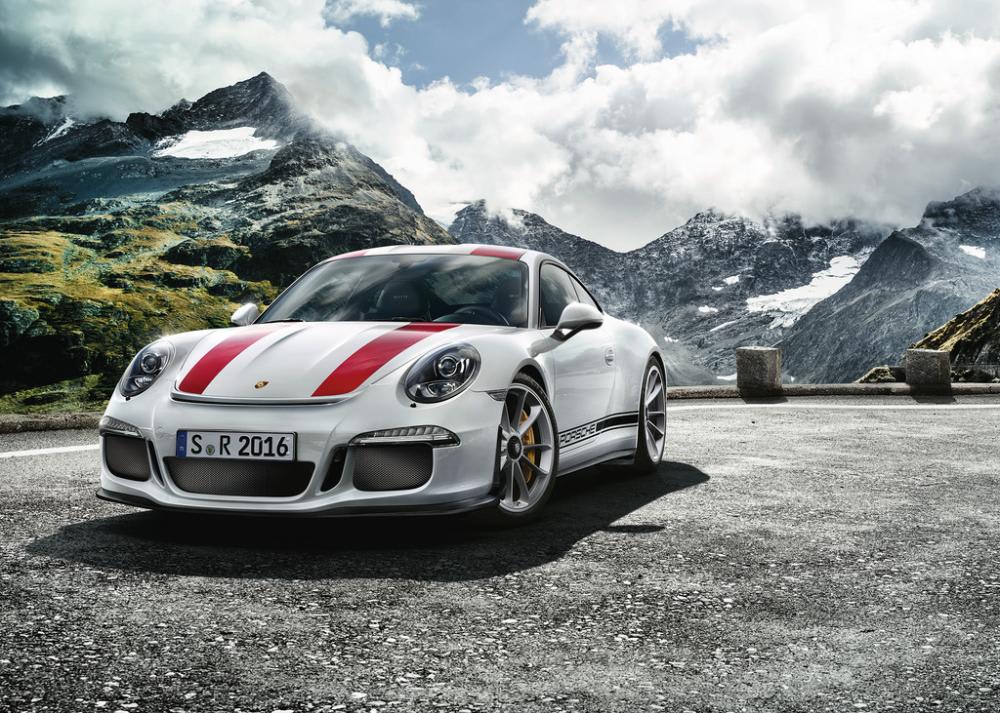 RAVENSBURGER PUZZLE PORSCHE 911R 1000 PIEZAS2