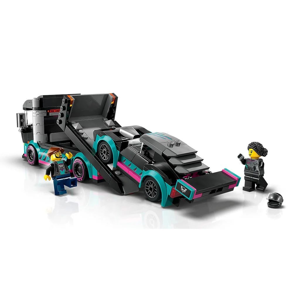 AUTO DE CARRERAS Y CAMIÓN DE TRANSPORTE1