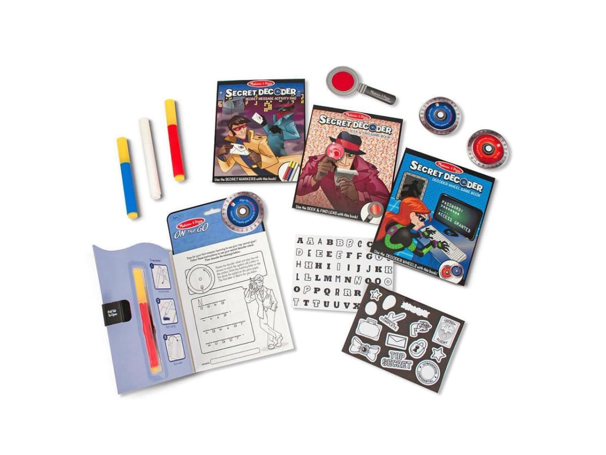 M&D SECRET DECODER DELUXE ACTIVITY SET 23821